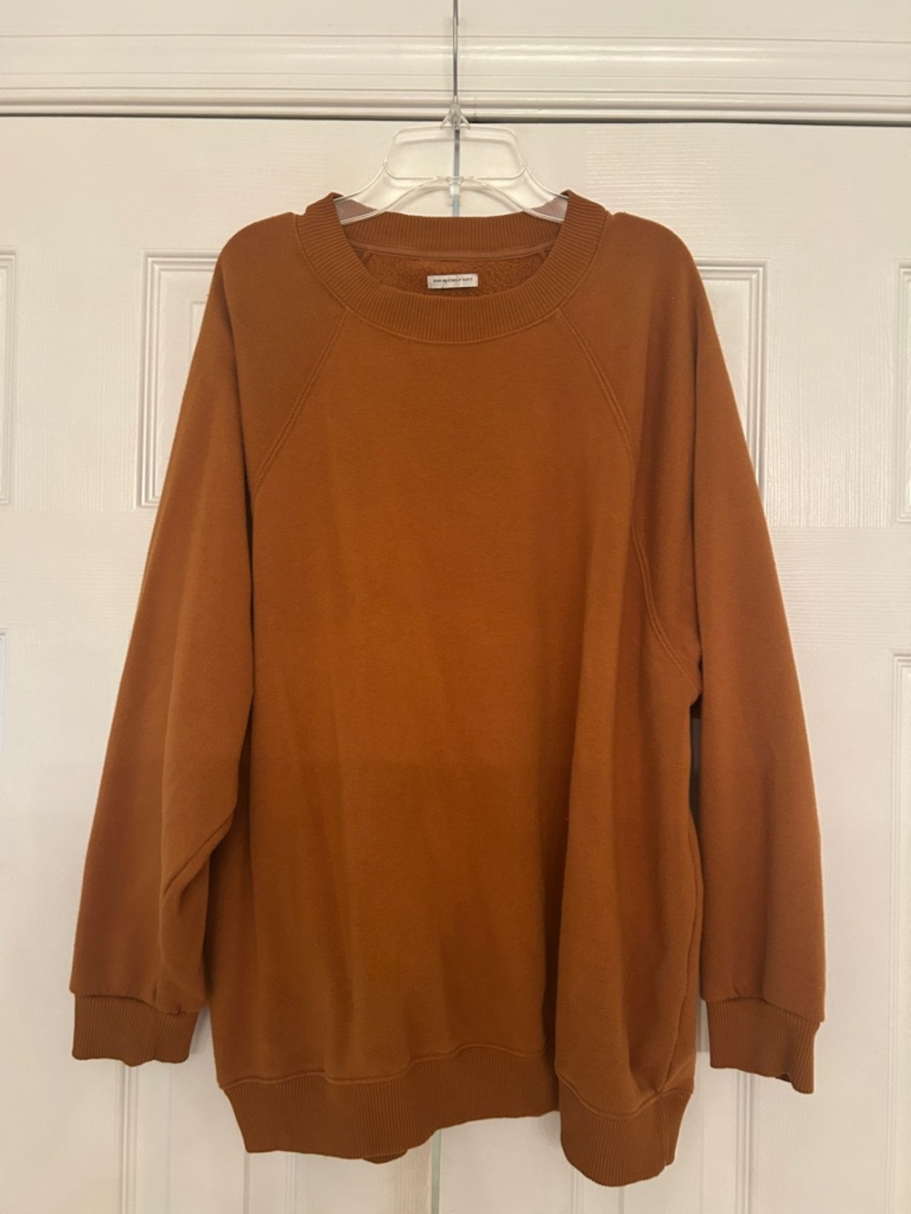 Women’s medium crew neck sweatshirt top fall rust orange brown